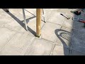 'Hoe plaats ik een betonpoer?' William op Woensdag! - YouTube