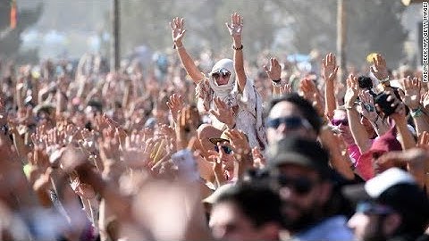 Oddball moments from an unforgettable solar eclipse