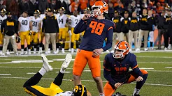 Backup kicker's field goal lifts Illini to 9-6 win over Iowa thumbnail