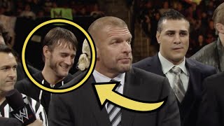 10 Exact Moments Wrestlers Died Inside