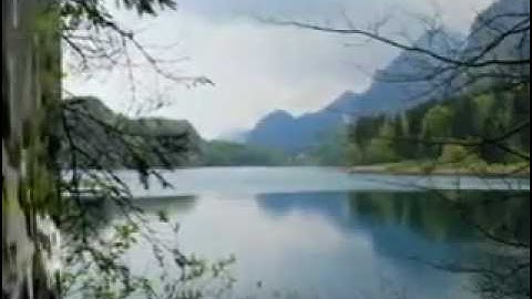 Quran la caverneتلاوة نادرة ورائعة عمر القزابري سورة الكهف.mp4