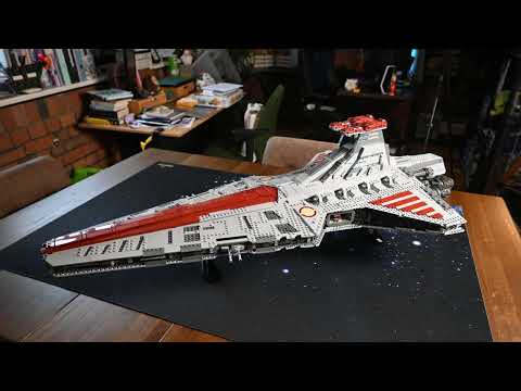 Найкращий набір Lego Star Wars: Республіканський атакуючий крейсер класу «Венатор»