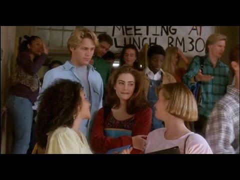 sleepwalkers (1992)- school scene! clip 1/5! HD