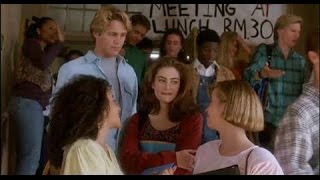 sleepwalkers (1992)- school scene! clip 1/5! HD