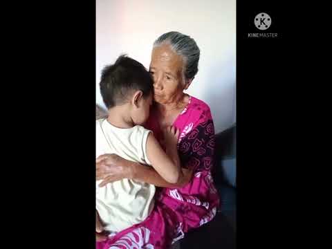 cara bermain anak anak dengan menunjukkan kasih sayang Nenek