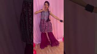 Download Lagu Pairon me bandhan hai | old song | dance cover #ytshorts #shorts MP3