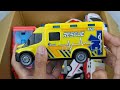 救急車のミニカー走る☆緊急走行テスト！坂道走行です｜ Ambulance minicar runs in an emergency with sirens sounding! #921