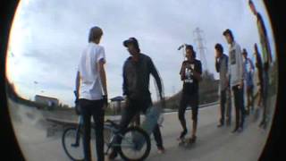 Skaters vs Bikers