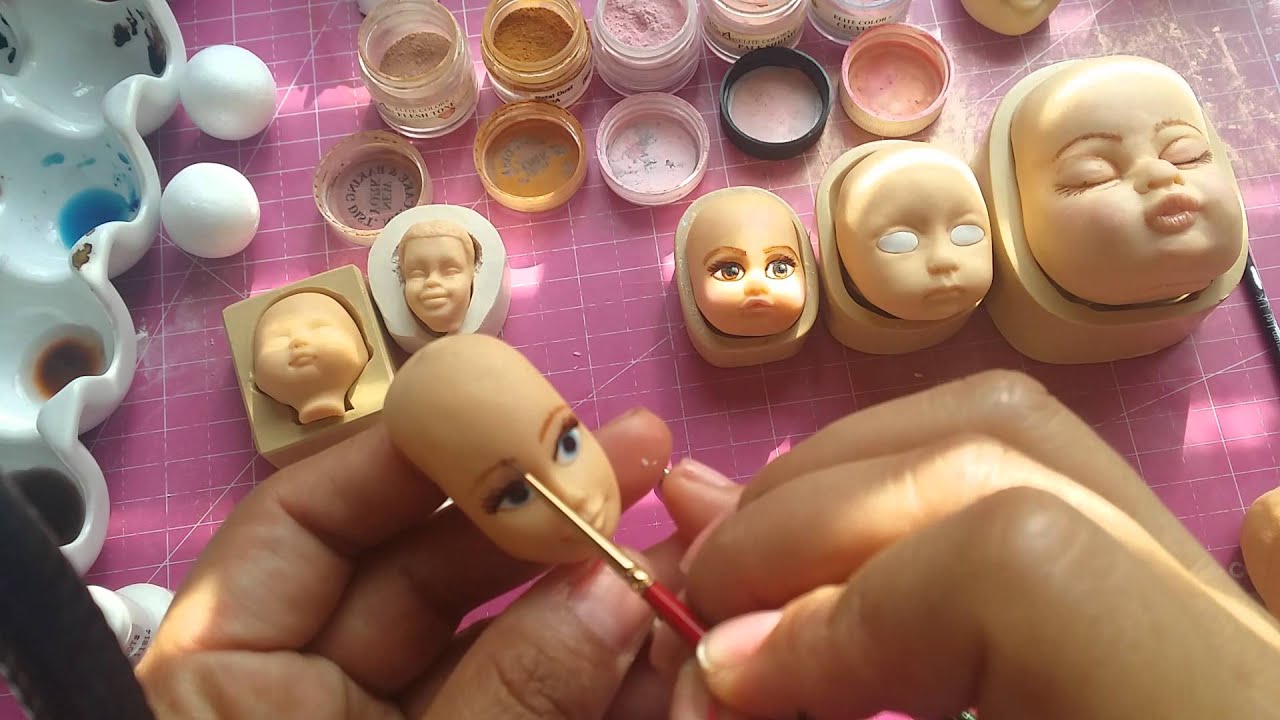 How To Paint Eyes On A Gumpaste Face YouTube how-to-paint-eyes-on-a-gumpaste-face-youtube