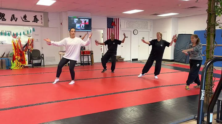 Melissa leads the beginning tai chi class at Win-W...