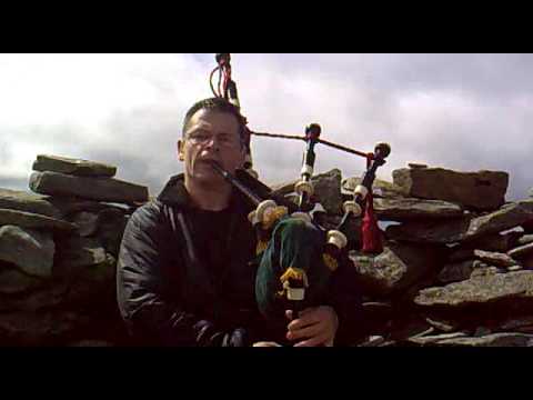 Dreish - Bagpipes on the Munros