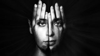 Download Şizofreni Hastası Bir Ressamın İntihar Etmeden Önceki 9 İlginç Çalışması Video MP3 Şizofreni Hastası Bir Ressamın İntihar Etmeden Önceki 9 İlginç Çalışması