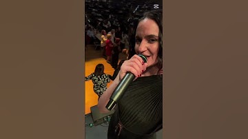 Thumbnail of Στο κόκκινο ~ Ξένια Βέρρα #shortvideo #shorts #short