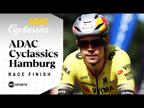BIGGEST WIN OF HIS CAREER! 🔥 | 2025 Men's ADAC Cyclassics Hamburg Final KM's | TNT Sports Cycling