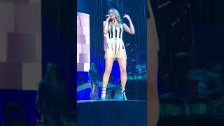 Sugarland - On A Roll LIVE front row Still The Same Tour 2018