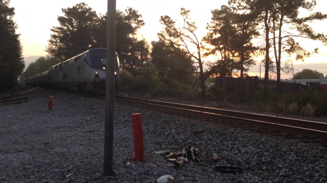 Amtrak 19 At Duluth Ga Youtube