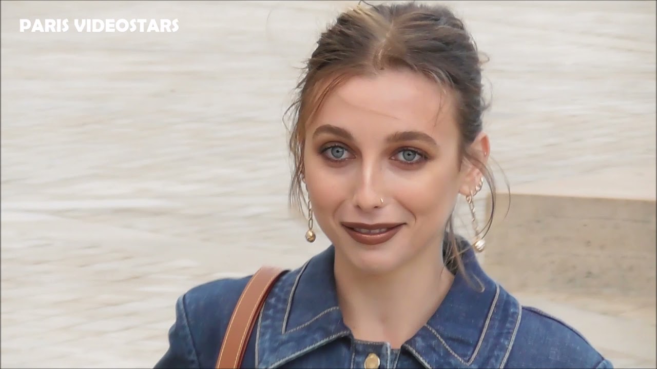 emma chamberlain paris 2021