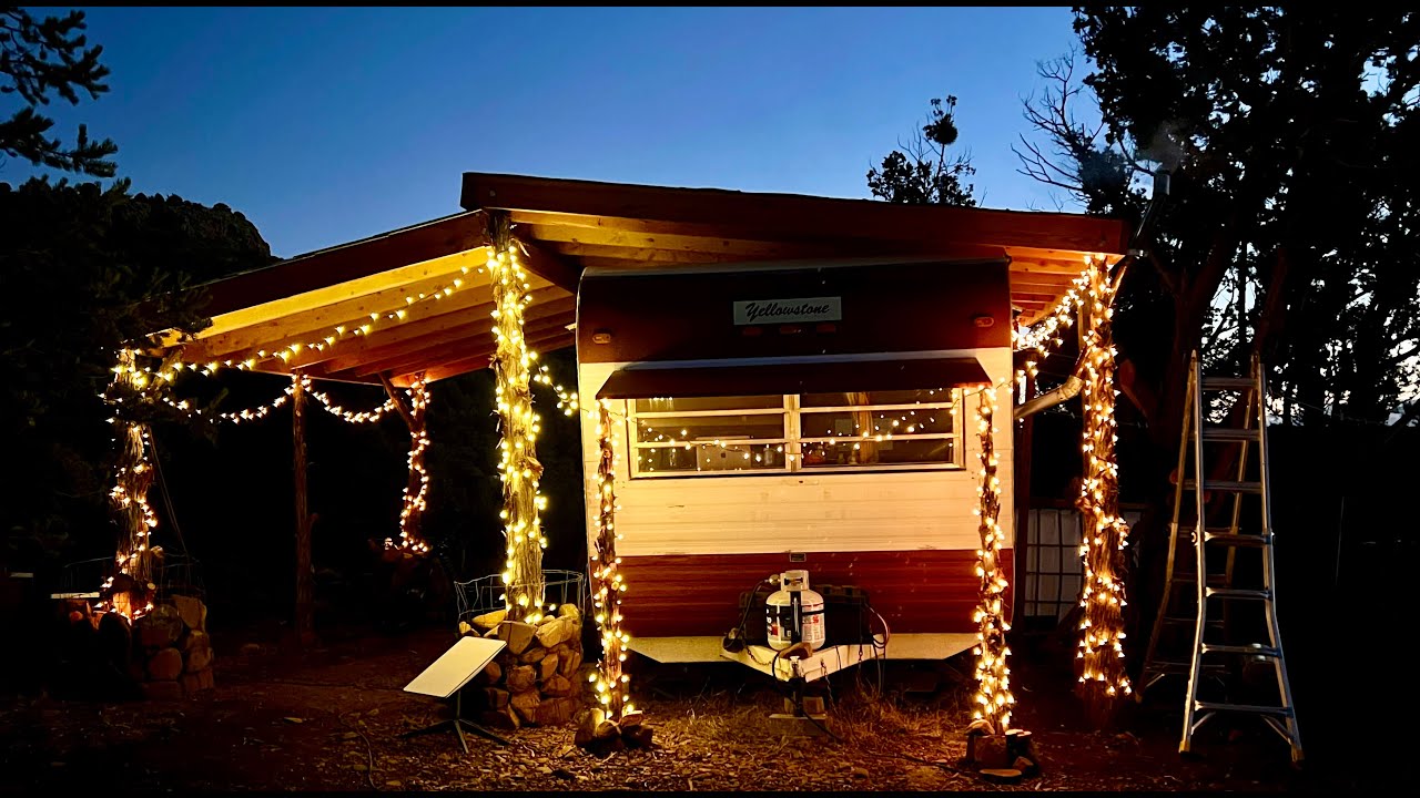 Vintage Camper Life: I Went FULL GRISWOLD For The Holidays - YouTube