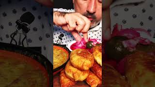 Хрустящий, вкусный и полезный маринованный лук 🧅 | звуки еды | АСМР | #короткоевидео