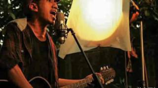 Download lagu SWALLOW BAND  Let's me talk