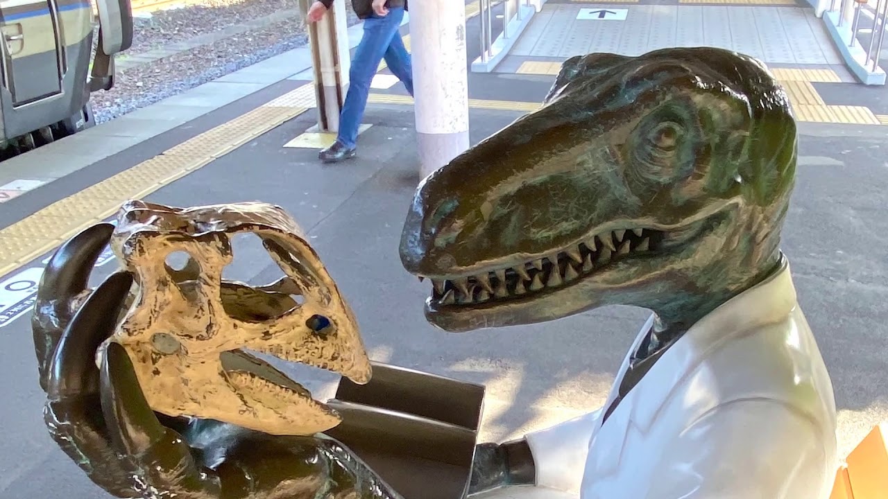 MANIFESTO — May 29: Charles Lindsay