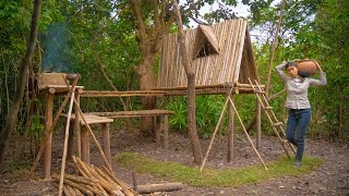 Amazing Girl Built The Most Beautiful Little House Off Grid, Girl Solo Bushcrafts 2022