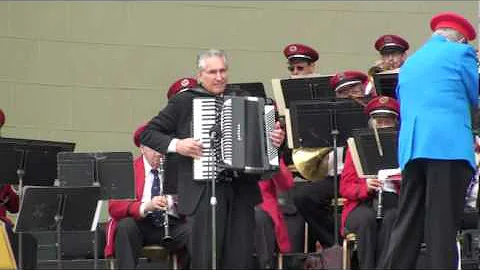 Ron Borelli plays songs from the Godfather Movie.