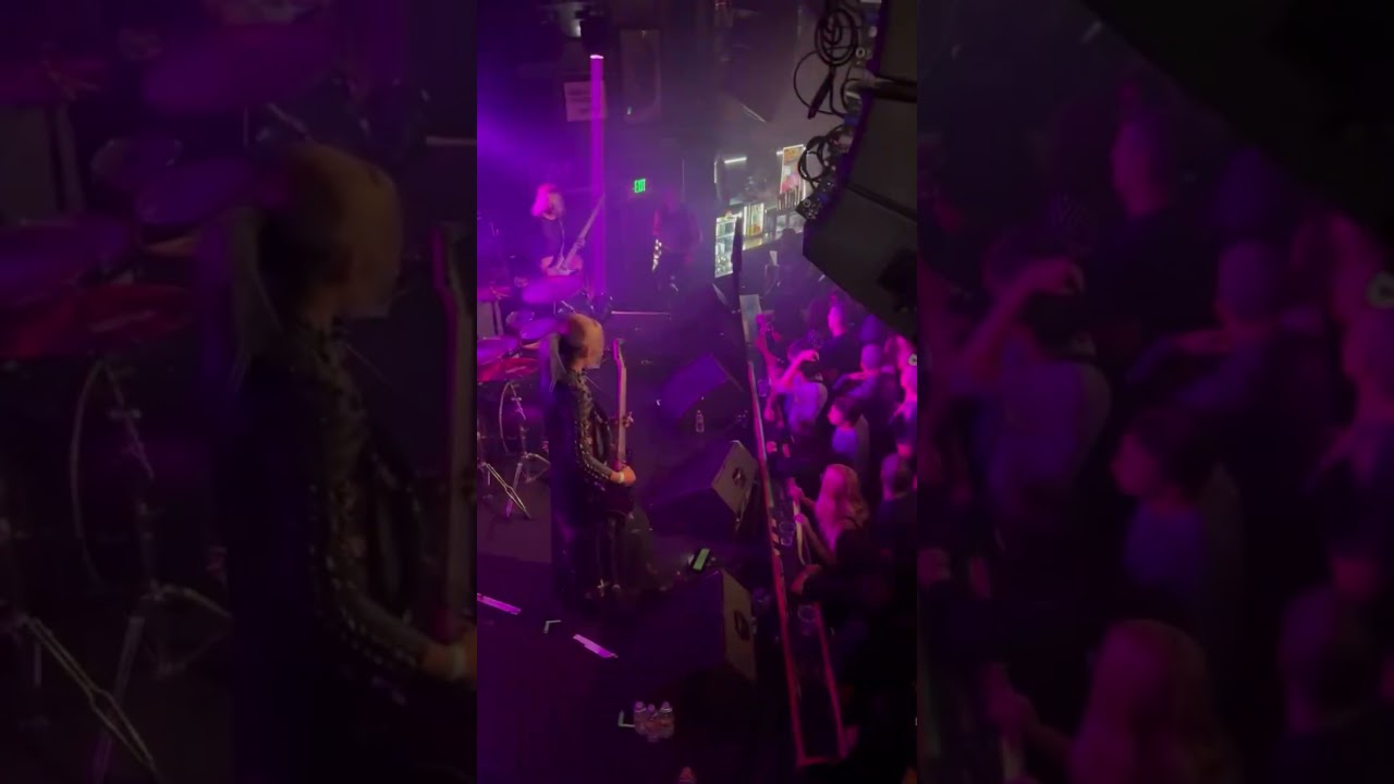 Παρακολούθηση The God Bombs - Control live @MPROSHOWS #goth #industrialrock #industrialmetal #postpunk #rock στο YouTube Παρακολούθηση The God Bombs - Control live @MPROSHOWS #goth #industrialrock #industrialmetal #postpunk #rock στο YouTube