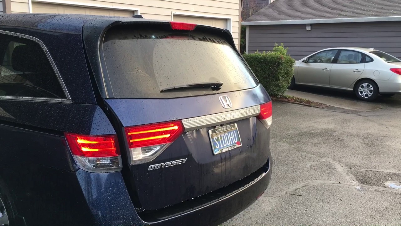 2016 Honda Odyssey Tailgate issue - YouTube