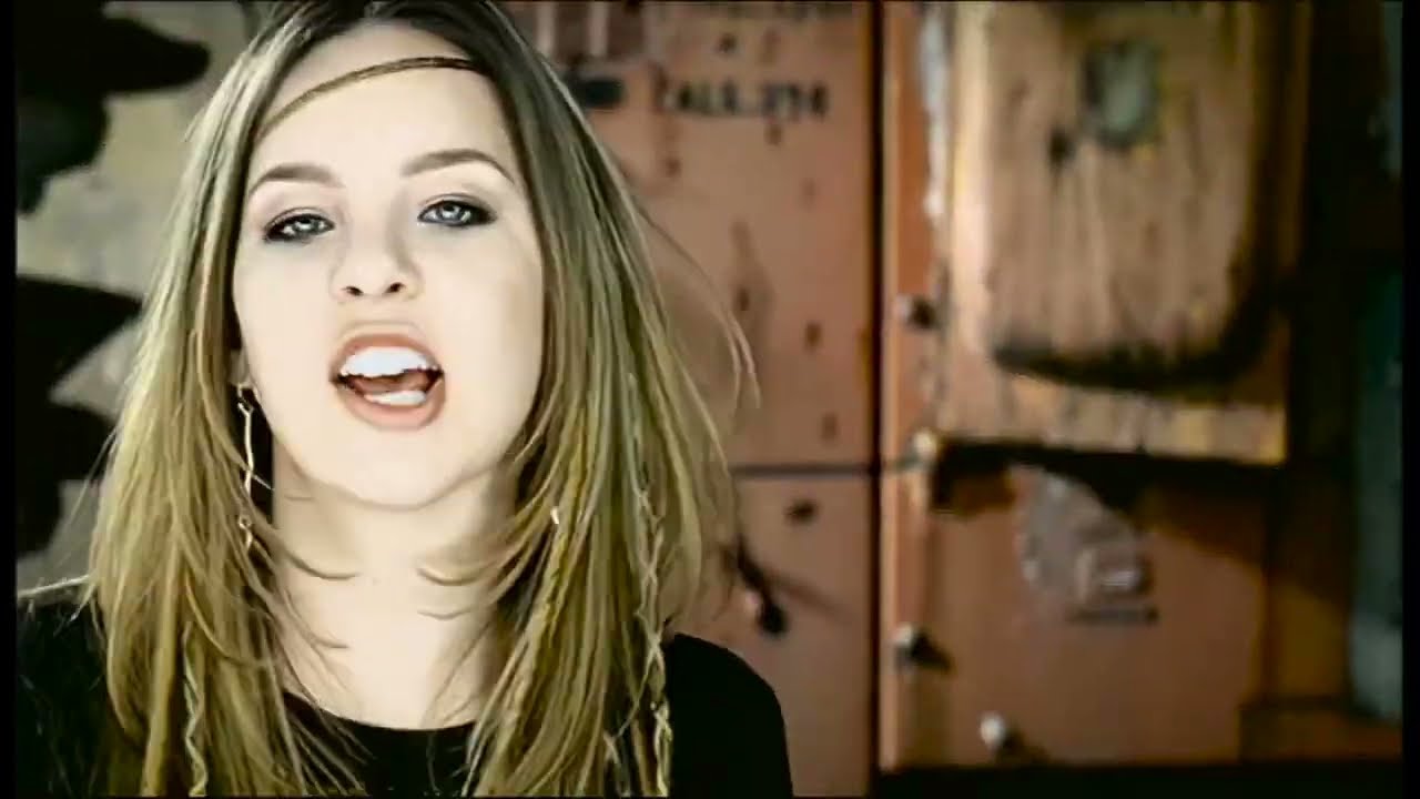 Belinda / Boba Niña Nice ( VIDEO OFICIAL ) - YouTube