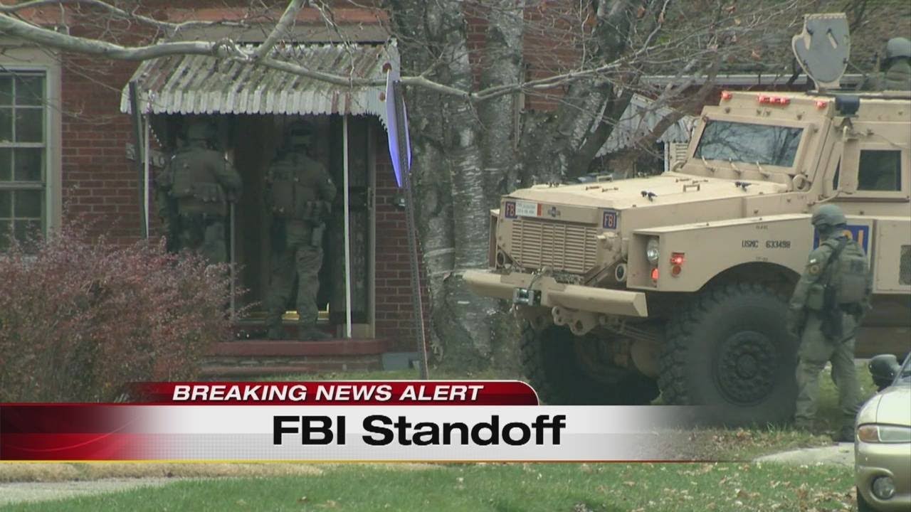 FBI in standoff with murder suspect in Detroit YouTube