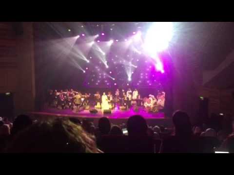 ياهلا باللي ذكرني الفنانه فطومه