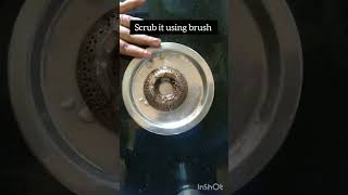 how to clean cooking gas burner with citric acid #cleaninghacks #cleaningtips #shorts