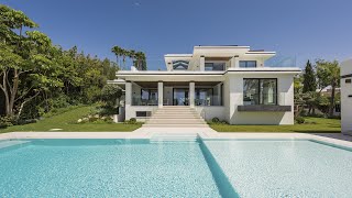 High End Villa with Stunning Sea Views in Los Flamingos, Benahavis