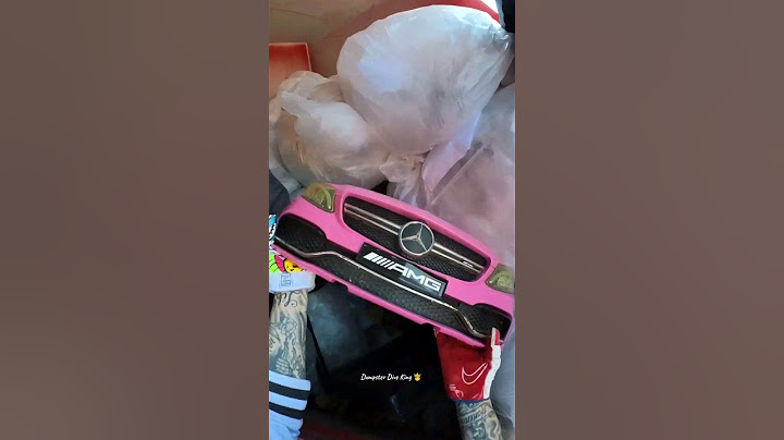 Dumpster diving jackpot I fight for a pink Mercedes #car  #dumpsterdiveking #dumpsterdiving #pink