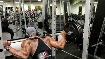 Barbell placement matters: Low Bar vs High Bar squats