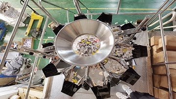 Candy cartoning machine vertical cartoner with multihead weighing feeding system