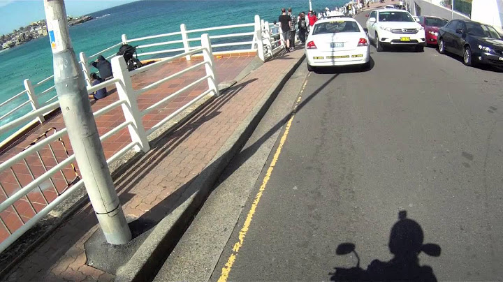 City to Bondi on the motorbike - Helmet cam - GoPro HD