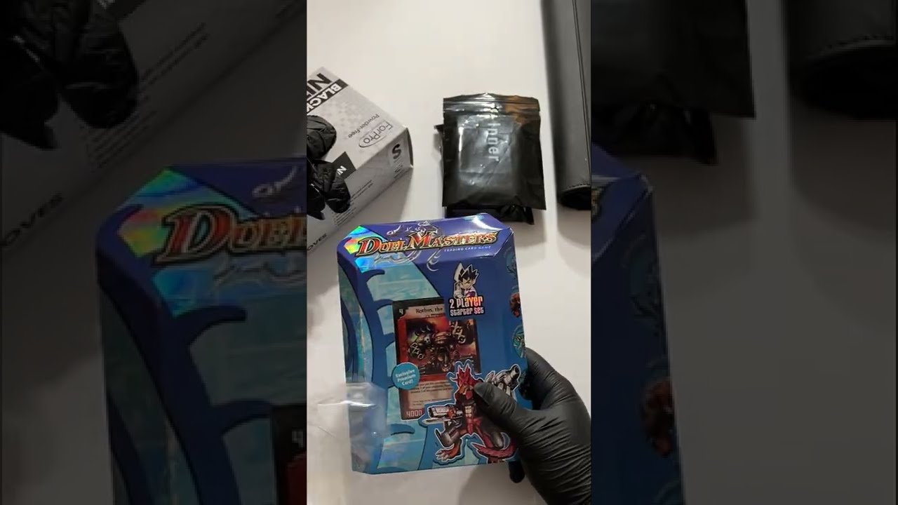 UNBOXING DUEL MASTERS DM-01 ENGLISH STARTER SET! MINT CONDITION!