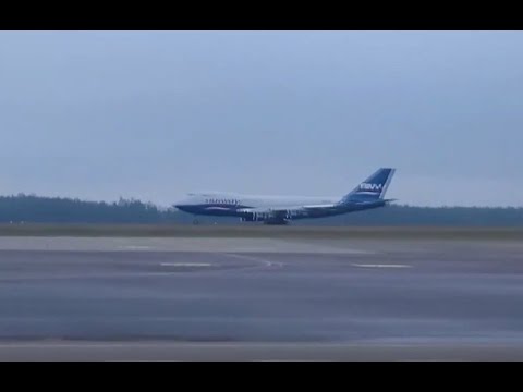 Video: 747 Monrealio oro uosto autobusų ekspresas