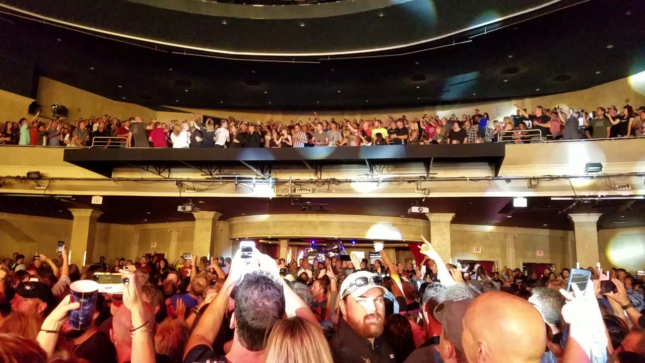 050917 Bush Little Things Live With The Audience At Hard Rock Live 050917-bush-little-things-live-with-the-audience-at-hard-rock-live