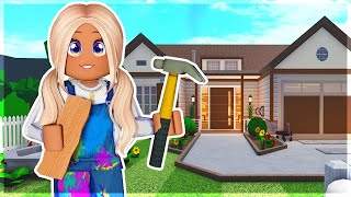 🔨 BYGGER MIT FØRSTE HUS 🏠 // Roblox: Bloxburg (RP)