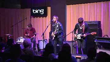 The Black Keys - Tighten Up (Bing Lounge)