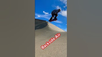 Backside Air & Frontside Ollie in Transition on a #skateboard