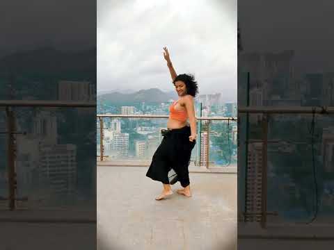 Dil cheez tujhe dedi| Bellydance| Kavya Umesh Choreography  #youtubeshorts #shorts