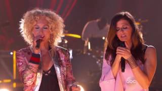 Video voorbeeld van "Fallin' - Little Big Town"