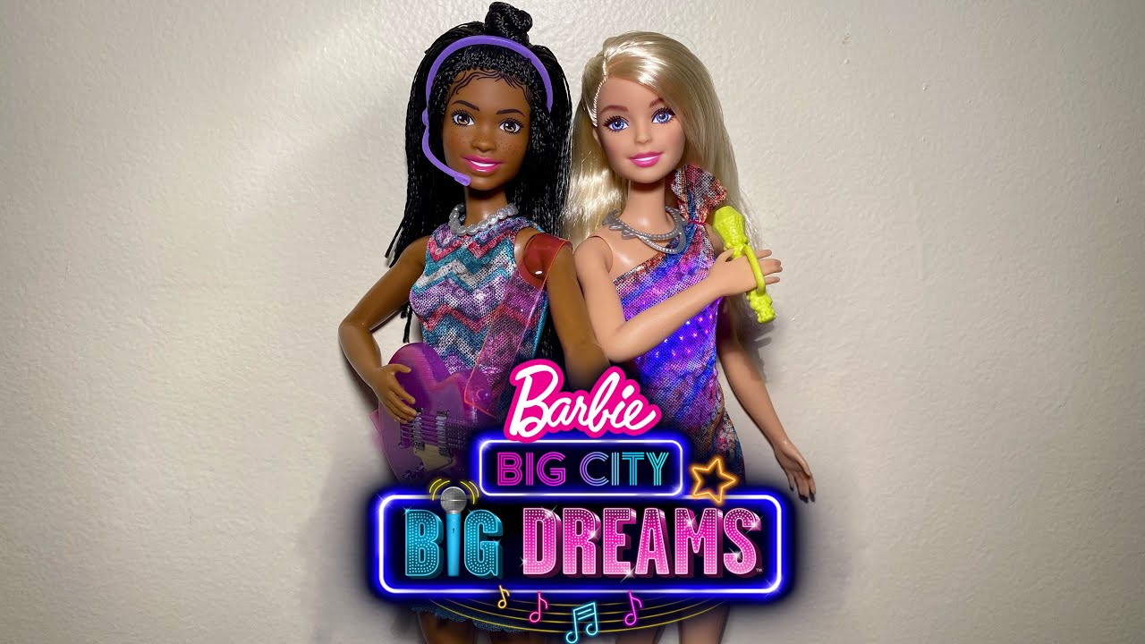 Barbie™ Rock 'n Royals Courtney™ & Erika® Doll - YouTube