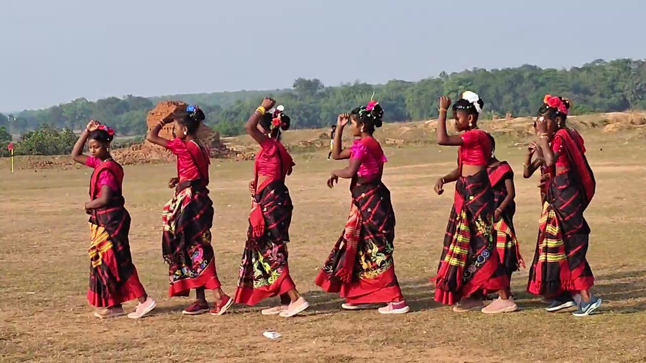 ~ Mon bagan re gati // Santhali group dance//