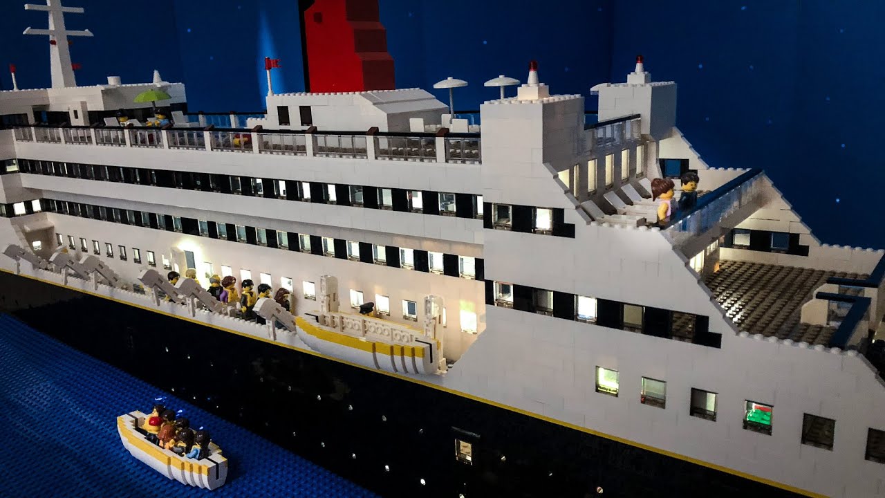 Retour du Bateau Titanic en Jeu Lego de 9090 Pièces (video