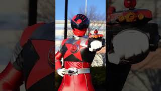 Takumi Kizu ( Shishi red / Shishi red Orion ) #kyuranger #lucky #supersentaiseries #jj #orion #red